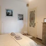 De Charme Dans Maison Bourgeoise 度假居 Frameries