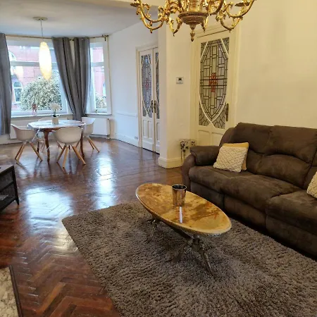 De Charme Dans Maison Bourgeoise * Frameries