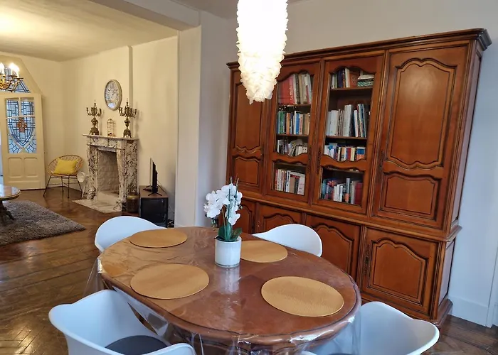 De Charme Dans Maison Bourgeoise Дом отдыха *